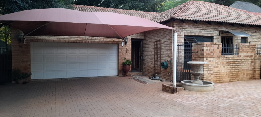 3 Bedroom Property for Sale in Wilkoppies North West
